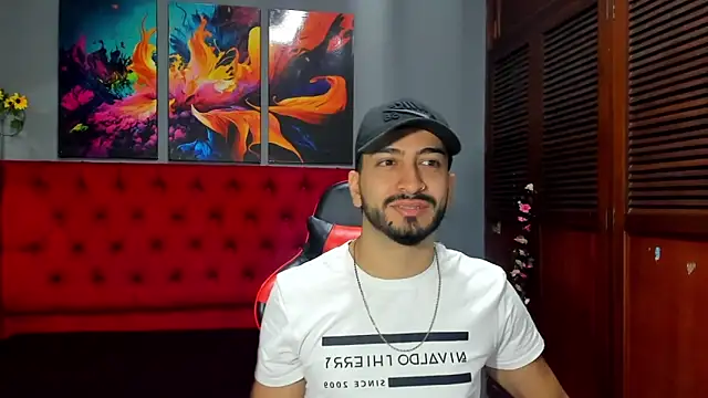 Snapshot of EthanMontana chatting on September 12, 1:00 pm EthanMontana online show from September 12, 1:00 pm