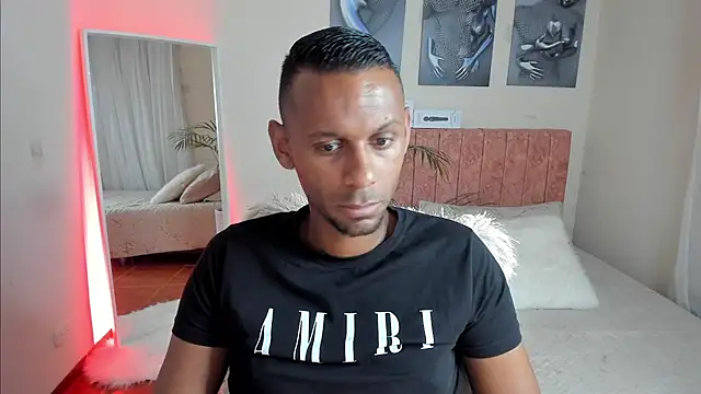 KingEdward  online show from October 16, 10:23 am