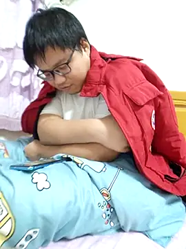 Snapshot of _KaiXin_ chatting on October 24, 1:24 pm KaiXin online show from October 24, 1:24 pm