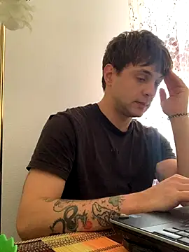 Kit Kat01 online show from October 28, 11:45 am