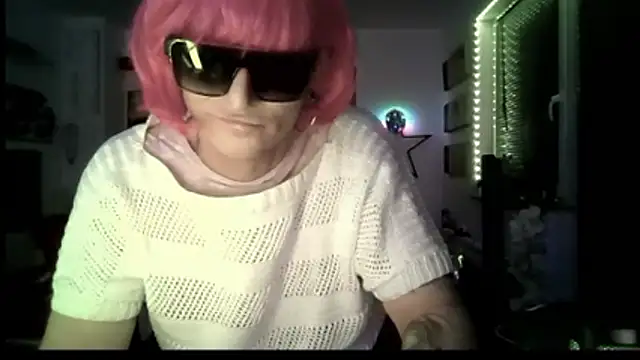 hellgirl1980 online show from April 23, 11:29 pm