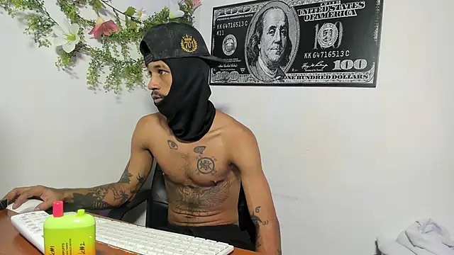 carl jhonson821 online show from November 1, 1:53 am