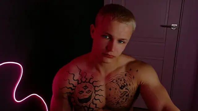 James  Noah online show from October 23, 9:29 pm