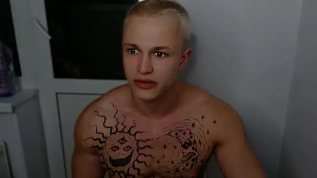 Snapshot of James__Noah chatting on October 7, 11:20 pm James Noah online show from October 7, 11:20 pm