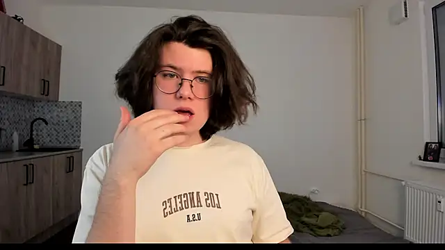 Derek Shameless online show from February 11, 3:06 pm