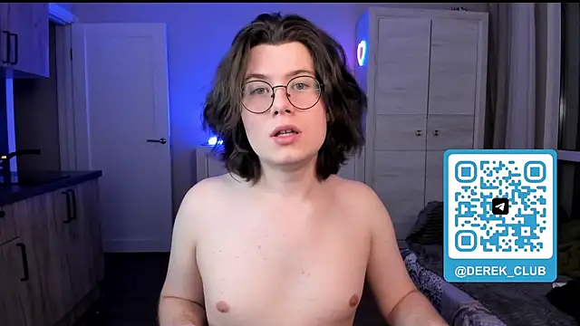 Derek Shameless online show from April 29, 10:49 pm