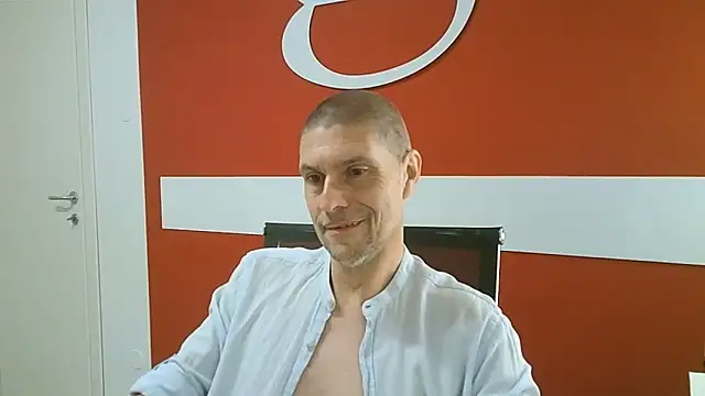 max79ve31 online show from June 16, 7:21 am