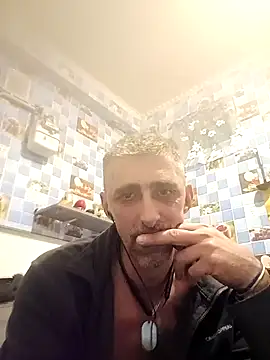 Snapshot of brodjga chatting on October 3, 7:41 pm brodjga online show from October 3, 7:41 pm