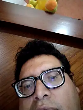 Santiagoqro85 online show from October 29, 6:55 pm