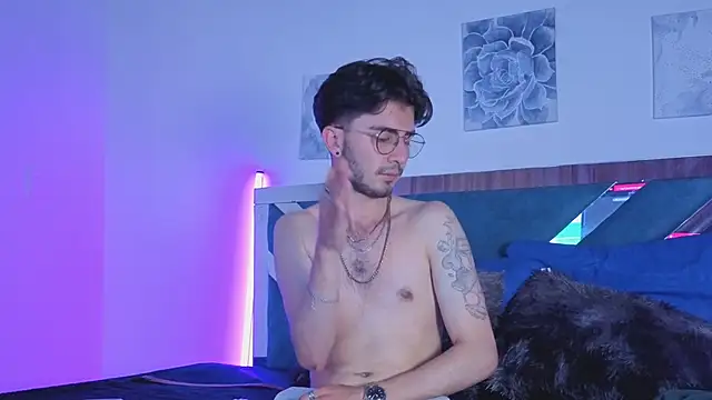 nerd perverse online show from September 10, 4:11 am
