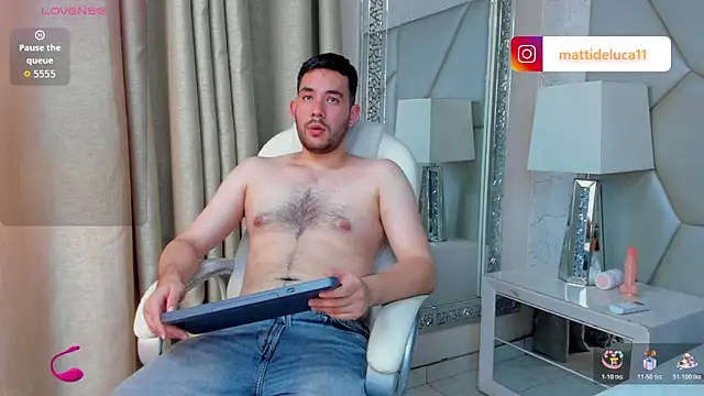 matti de lucaa online show from October 24, 5:14 pm