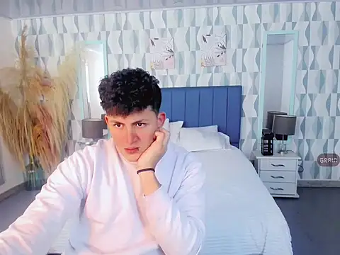 Axel savage online show from October 15, 12:13 pm