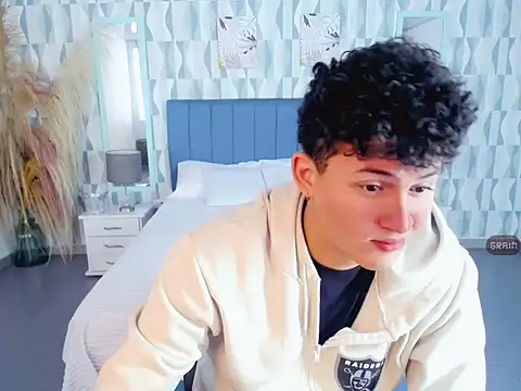 Axel savage online show from October 29, 12:08 pm