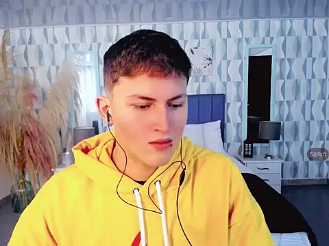 Axel savage online show from November 8, 11:02 am