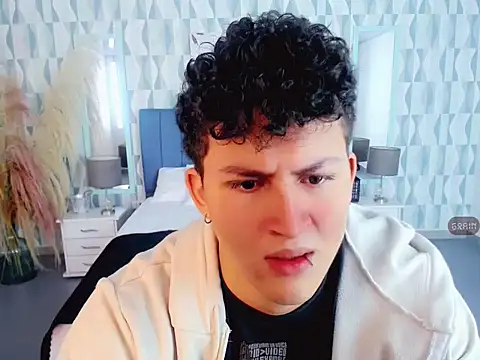 Axel savage online show from November 5, 12:40 pm