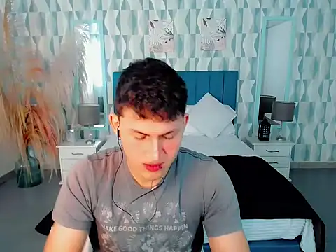 Axel savage online show from November 17, 3:04 pm