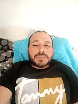 javi-tunene online show from September 29, 8:16 pm