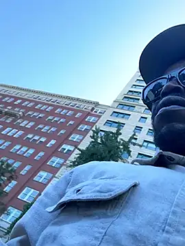 toy-boyluv online show from September 11, 7:13 pm
