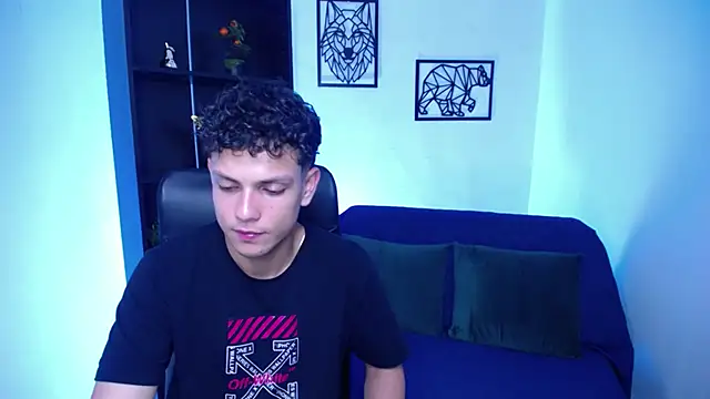 Snapshot of daniel_vila chatting on October 12, 4:28 am daniel vila online show from October 12, 4:28 am