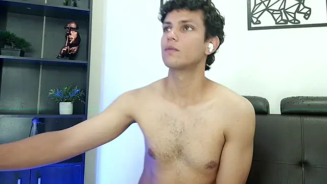 daniel vila online show from September 16, 8:42 pm