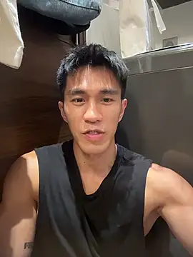 gooodboiii online show from April 28, 4:00 pm