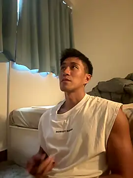 Snapshot of gooodboiii chatting on September 24, 8:24 am gooodboiii online show from September 24, 8:24 am