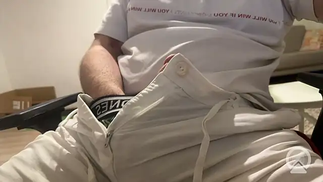 dicksmallll online show from March 10, 9:32 pm