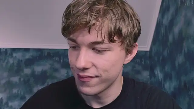 Snapshot of MarkShot_ chatting on November 1, 4:22 pm MarkShot online show from November 1, 4:22 pm