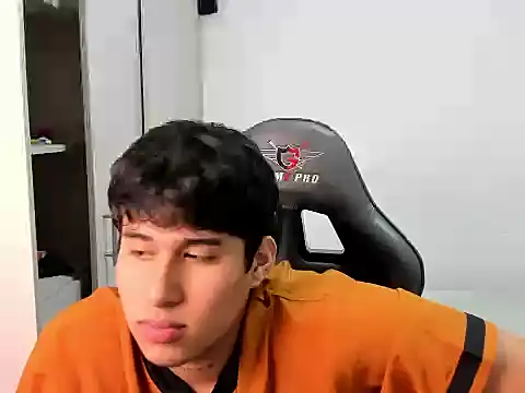 jhony dickm online show from October 23, 9:40 pm