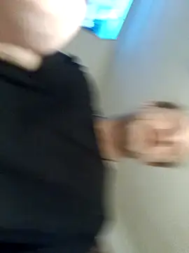 Mrdano0000 online show from January 8, 3:56 am