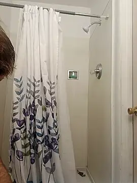 Mrdano0000 online show from January 11, 5:22 am