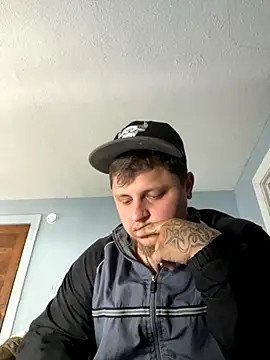 Snapshot of savageking420322 chatting on September 11, 8:19 pm savageking420322 online show from September 11, 8:19 pm