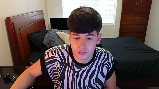 tightncuteass online show from November 2, 9:52 pm