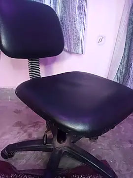 ash706339 online show from December 16, 9:49 am