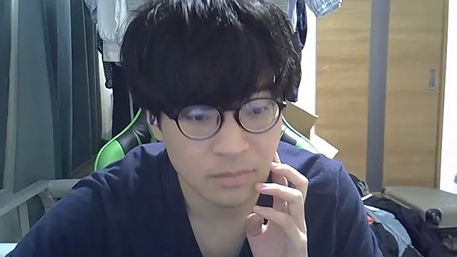 Snapshot of aokunvvv chatting on September 14, 1:13 pm aokunvvv online show from September 14, 1:13 pm