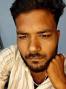 Snapshot of devil_khilesh chatting on October 7, 1:53 am devil khilesh online show from October 7, 1:53 am