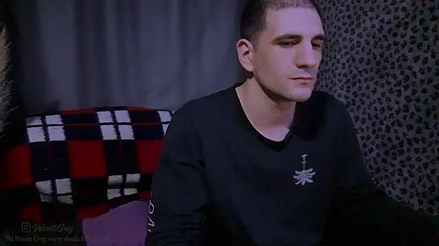 Snapshot of ObeyLust chatting on October 21, 2:14 am ObeyLust online show from October 21, 2:14 am