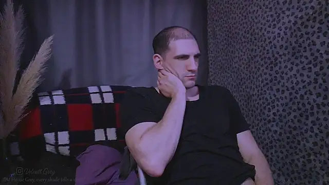 Snapshot of ObeyLust chatting on October 18, 8:36 pm ObeyLust online show from October 18, 8:36 pm