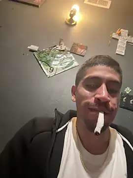 busnfatnutsLildee online show from April 1, 9:22 am