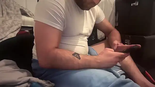 jasoncali305 online show from November 15, 11:07 pm