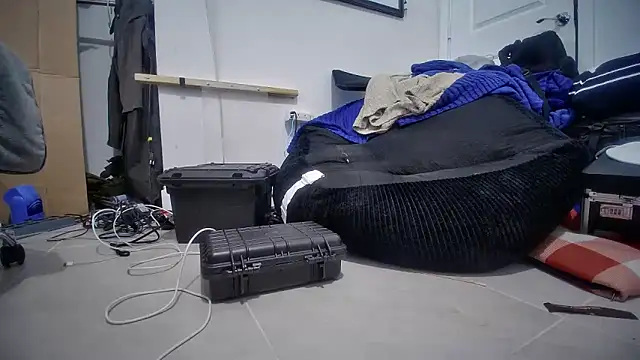 jasoncali305 online show from November 2, 3:22 am