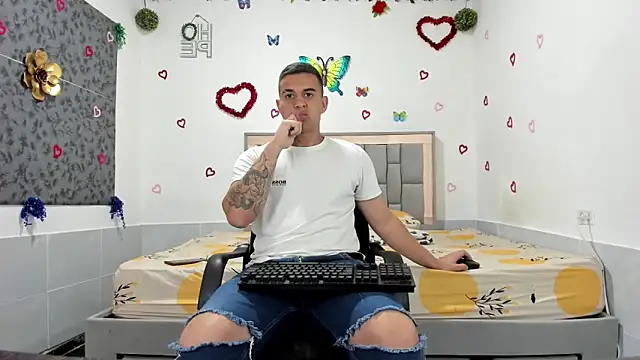 Alejokeler online show from September 11, 11:37 pm