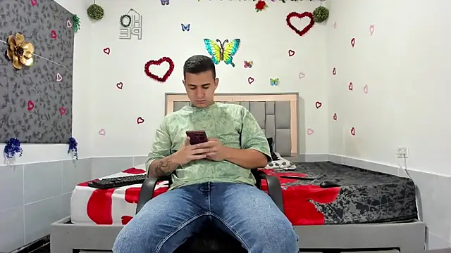 Alejokeler online show from September 19, 3:51 am