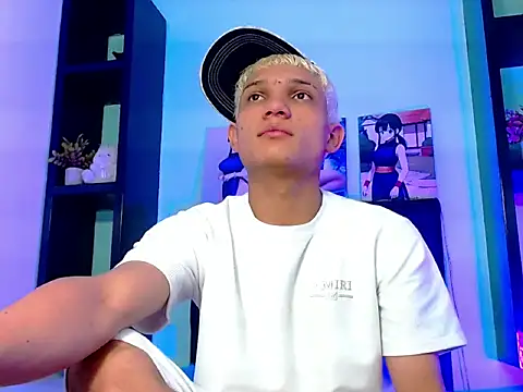 EL VENEZOLANO 22CM online show from October 23, 4:38 am