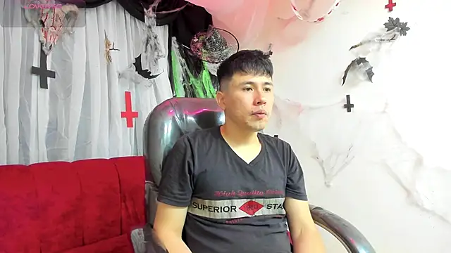 Snapshot of Nick_Wolff chatting on October 18, 4:50 am Nick Wolff online show from October 18, 4:50 am