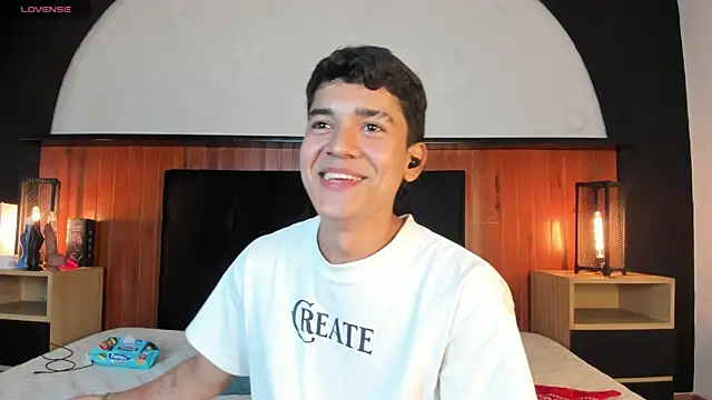 SandroVeyra online show from January 10, 11:14 am