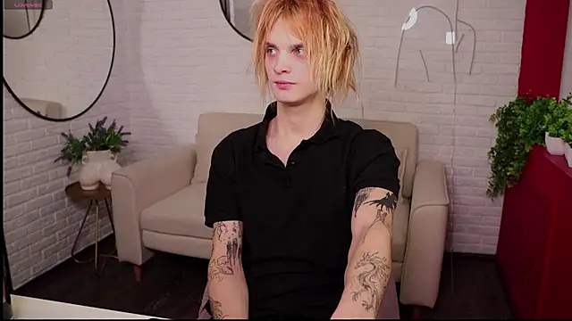 ArchiehalI online show from October 15, 8:05 pm