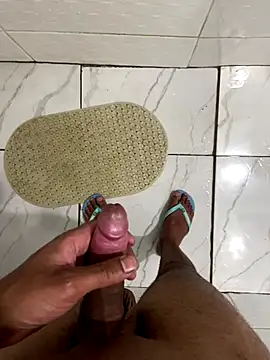 Morenolatino881 online show from December 1, 11:19 pm