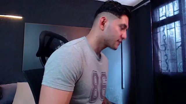 RichardMilleer online show from March 24, 2:22 pm