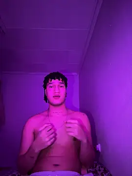 tive n online show from February 11, 11:32 pm